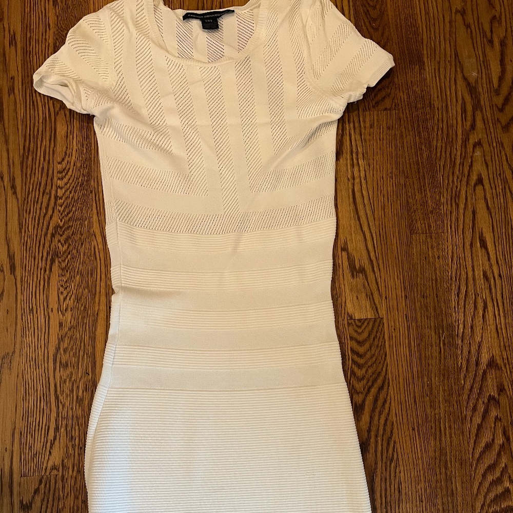White body con mini